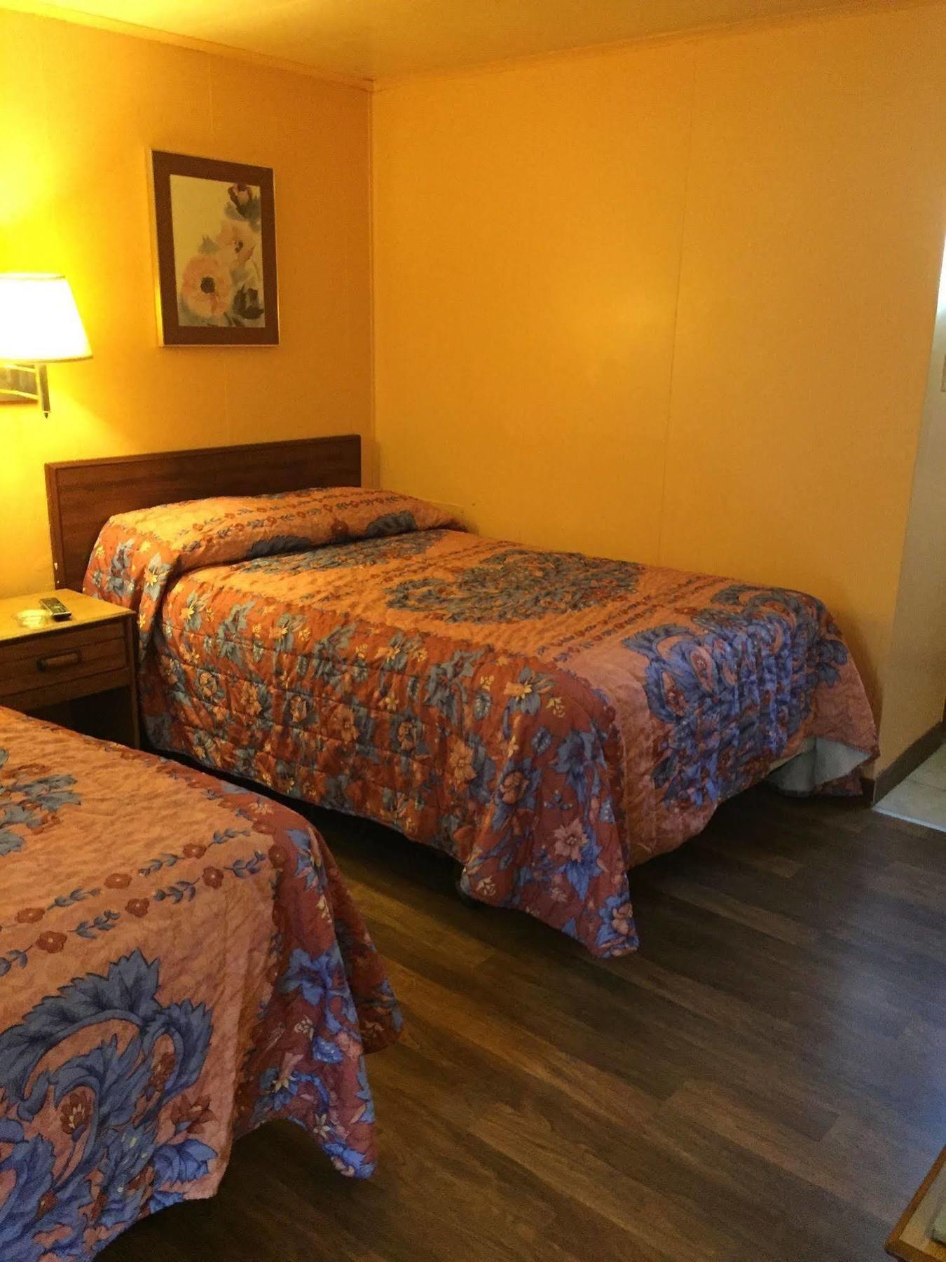 Royal Inn Portsmouth Bagian luar foto