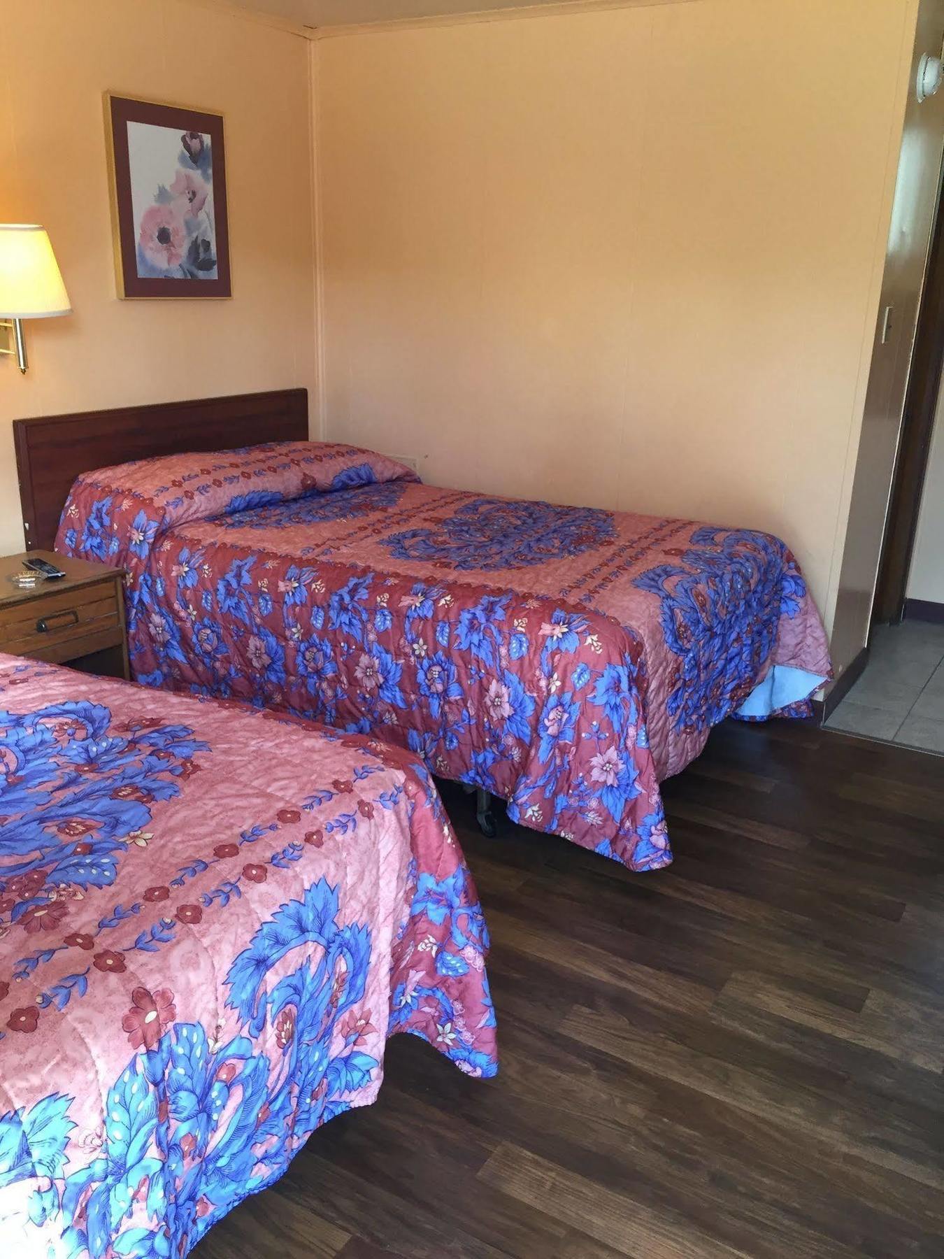 Royal Inn Portsmouth Bagian luar foto